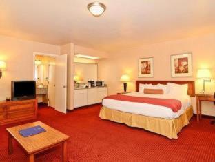 Best Western Grants Pass Inn Room photo