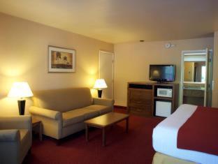 Best Western Grants Pass Inn Room photo
